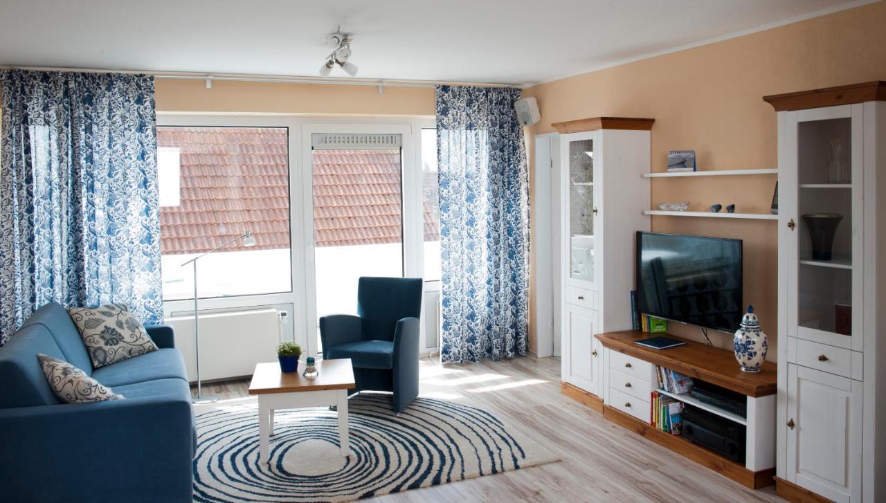 Lichtdurchflutete Ferienwohnung Mit Suedbalkon Вангероге Экстерьер фото